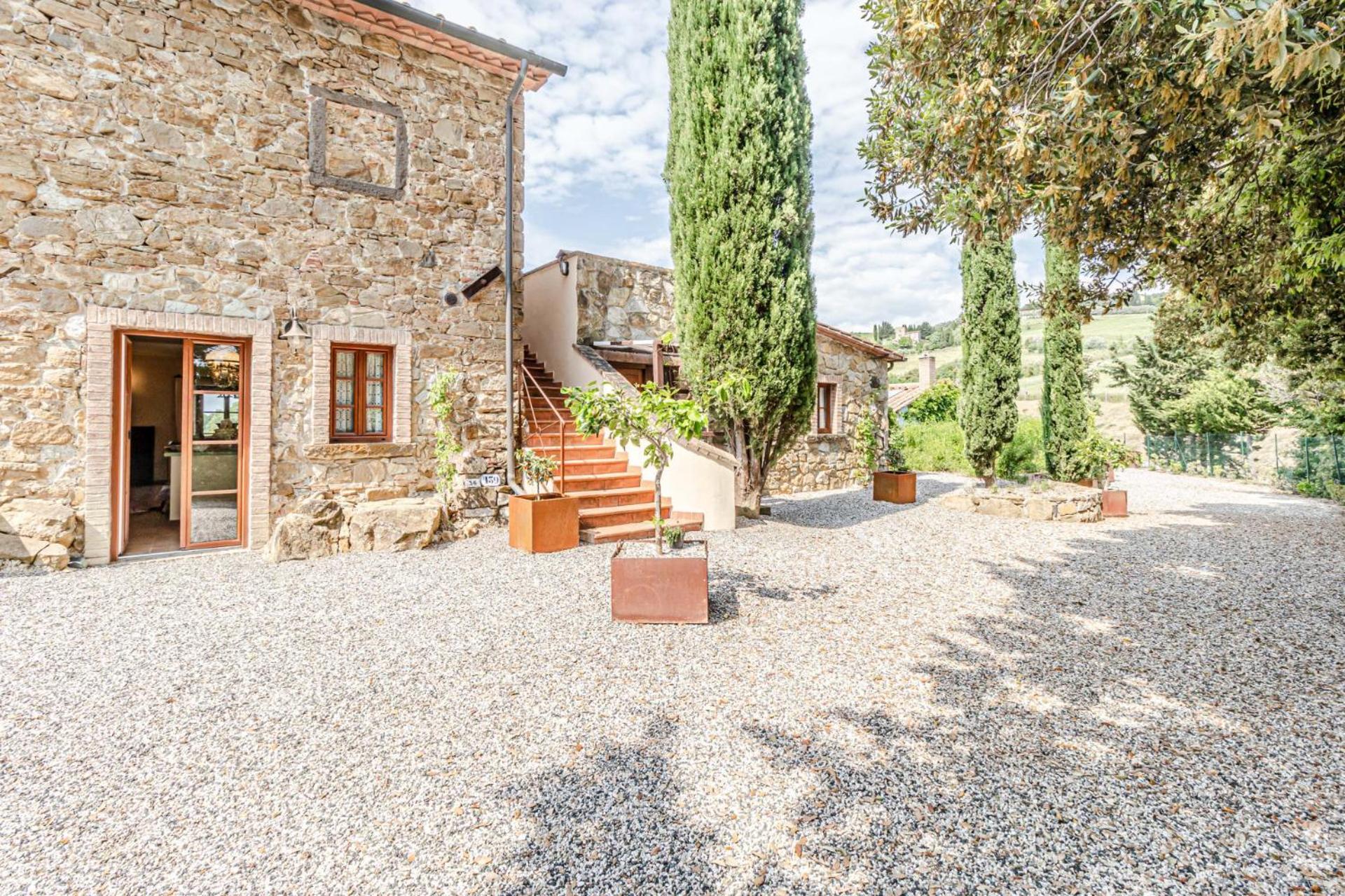 Chateau La Siroque Montecatini Val di Cecina Exterior photo